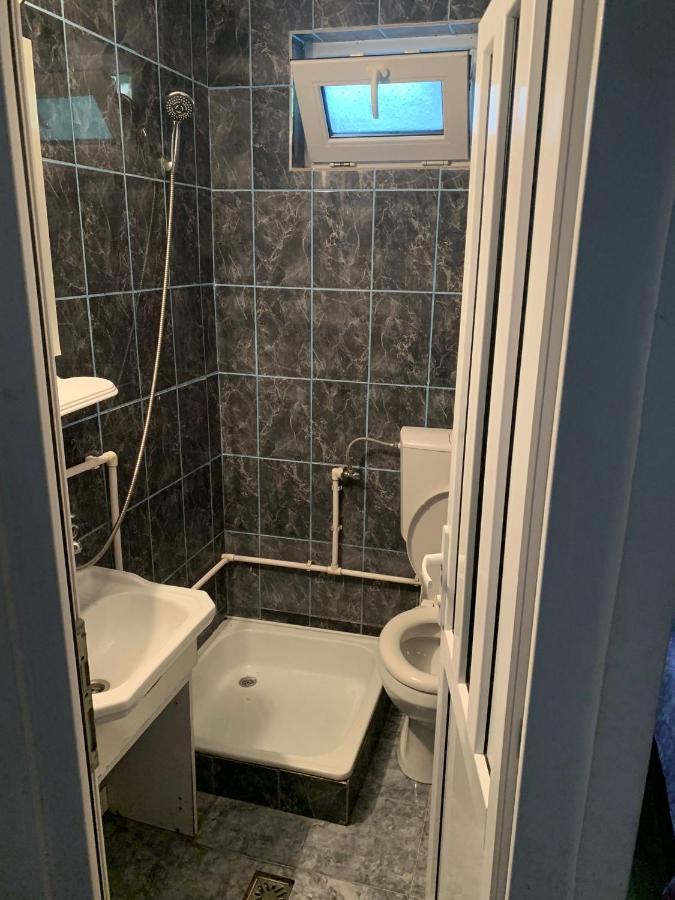 Casa Pestelui Hotel Două Mai Екстериор снимка
